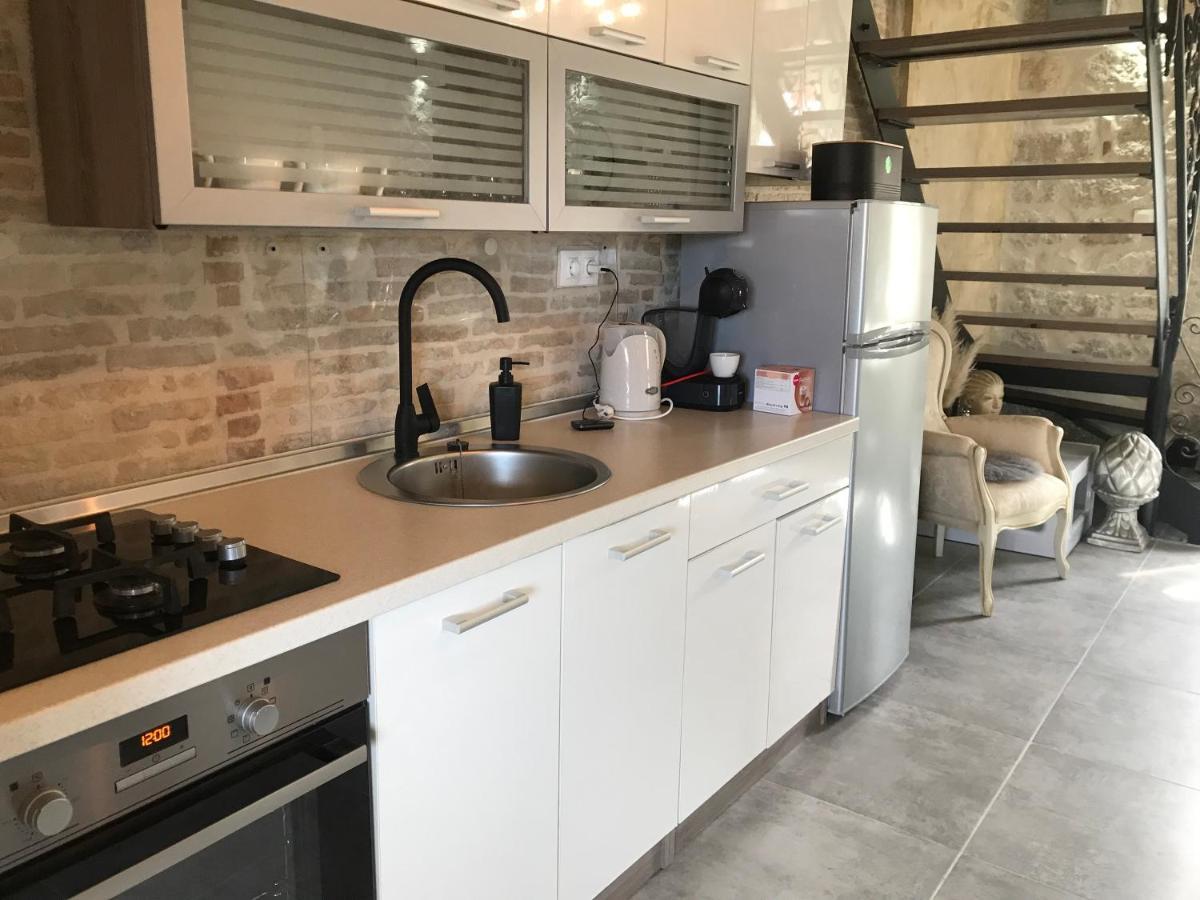 Stone House Chiara Seaview Apartment Funtana Ngoại thất bức ảnh