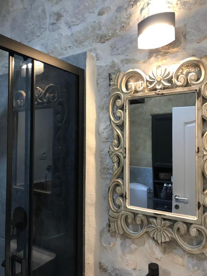 Stone House Chiara Seaview Apartment Funtana Ngoại thất bức ảnh